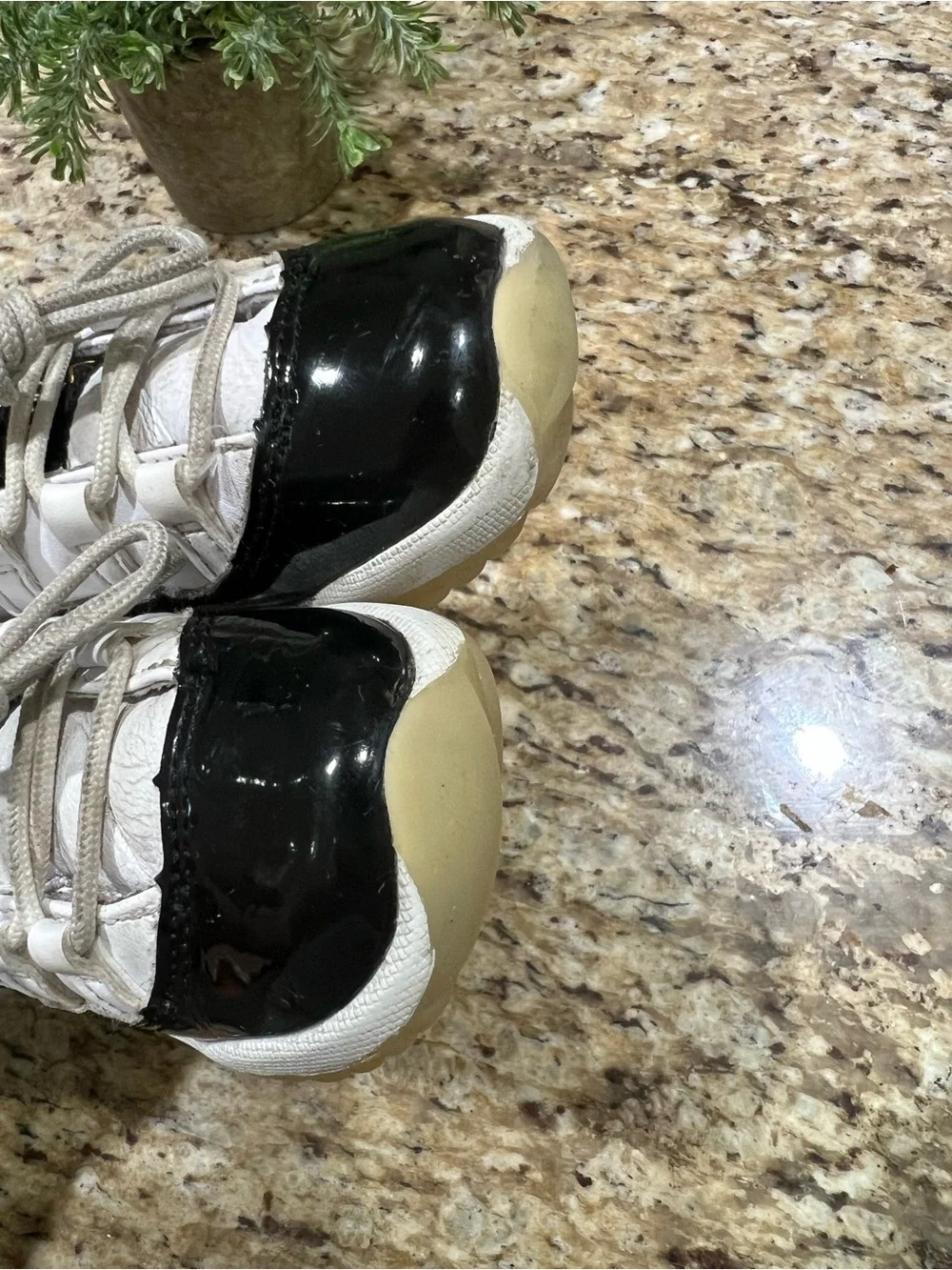 Jordan 11 toddler